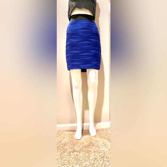 H&M pencil skirt with elastic waist - Picture 6 of 6